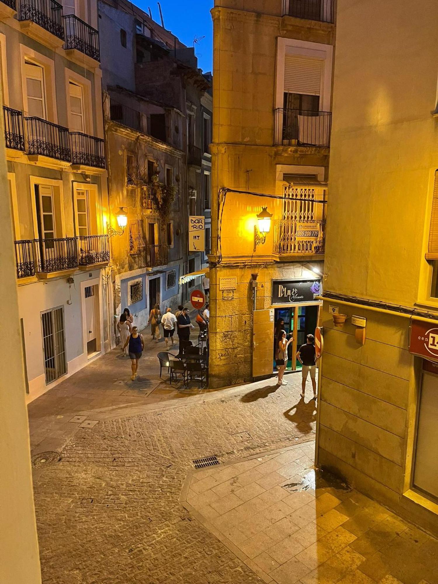 Piso Casco Historico Alicante Extérieur photo